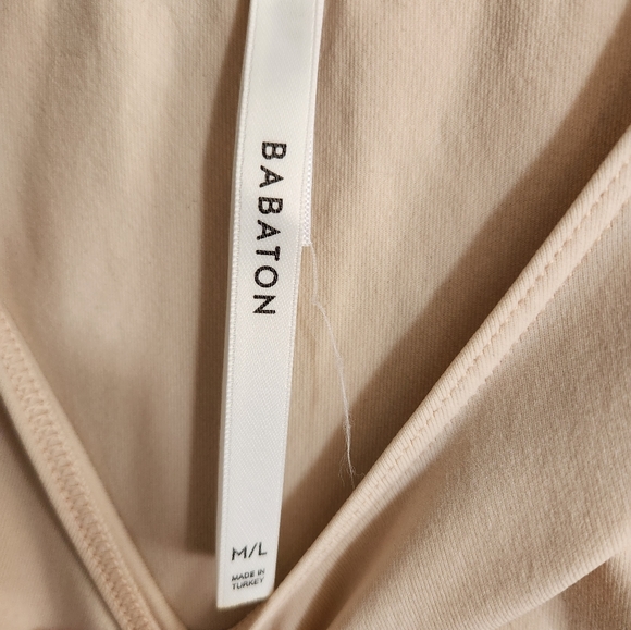 Aritzia tank - Picture 2 of 3